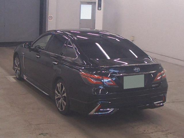 Ref:AUX-25178796 TOYOTA CROWN HYBRID 2018 2 Ref:AUX-25178796 TOYOTA CROWN HYBRID 2018 - Image 2