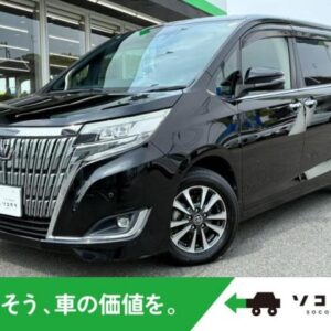 2018 Toyota Esquire black gasoline used car Japan export