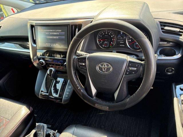 Ref:AUX-25184807 TOYOTA VELLFIRE 2015 5 Ref:AUX-25184807 TOYOTA VELLFIRE 2015 - Image 5