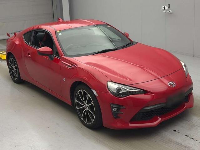 Ref:AUX-25184820 TOYOTA 86 2016 1 2016 Toyota 86 red gasoline used car Japan export
