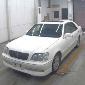 2001 Toyota Crown white gasoline used car Japan export
