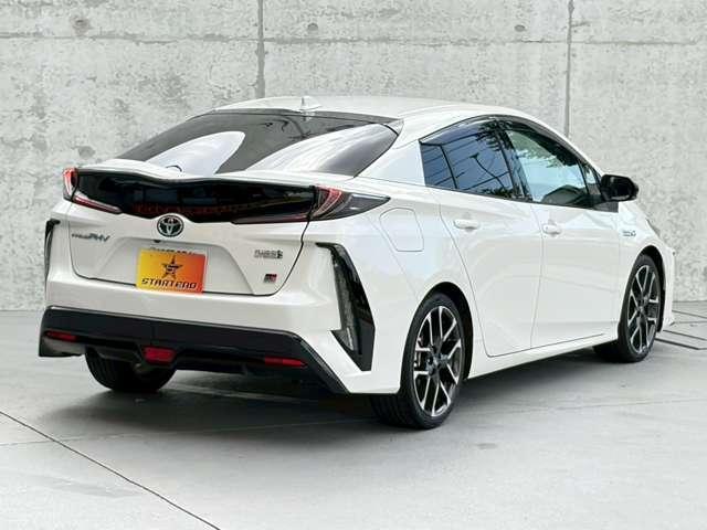 Ref:AUX-25197414 TOYOTA PRIUS PHV 2019 4 Ref:AUX-25197414 TOYOTA PRIUS PHV 2019 - Image 4