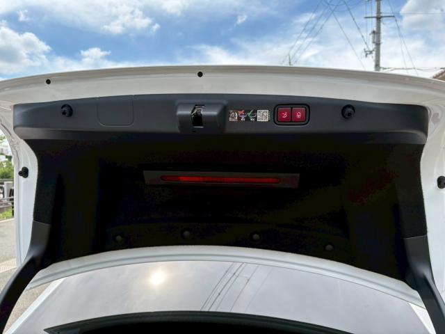 Ref:AUX-25200203 MERCEDES BENZ E-CLASS 2024 18 Ref:AUX-25200203 MERCEDES BENZ E-CLASS 2024 - Image 18