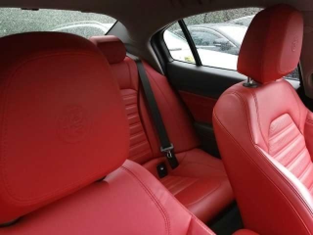 Ref:AUX-25200379 ALFA ROMEO GIULIA 2021 4 Ref:AUX-25200379 ALFA ROMEO GIULIA 2021 - Image 4