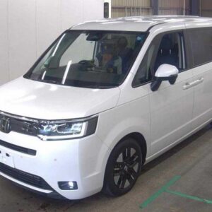 2022 Honda Stepwagon pearl gasoline used car Japan export