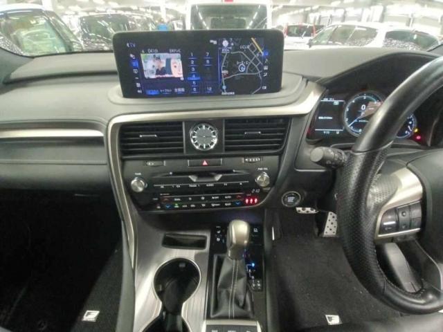 Ref:AUX-25200566 LEXUS RX 2021 4 Ref:AUX-25200566 LEXUS RX 2021 - Image 4