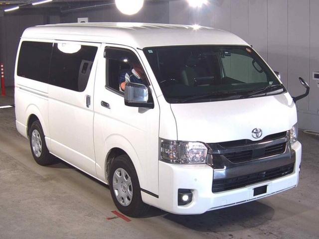 Ref:AUX-25205073 TOYOTA HIACE VAN 2022 1 2022 Toyota Hiace Van pearl gasoline used car Japan export