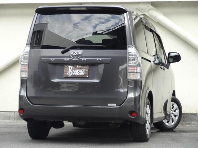 Ref:AUX-25205157 TOYOTA VOXY 2012 2 Ref:AUX-25205157 TOYOTA VOXY 2012 - Image 2