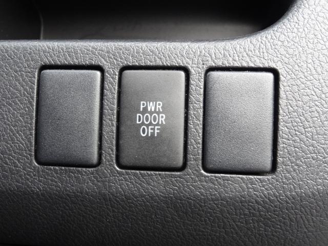 Ref:AUX-25205157 TOYOTA VOXY 2012 7 Ref:AUX-25205157 TOYOTA VOXY 2012 - Image 7