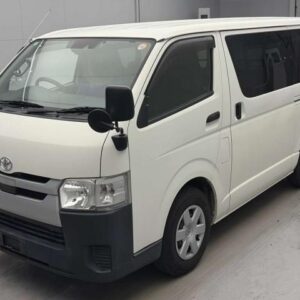 2018 Toyota Hiace Van white diesel used car Japan export