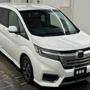 2019 Honda Stepwagon Spada pearl gasoline used car Japan export
