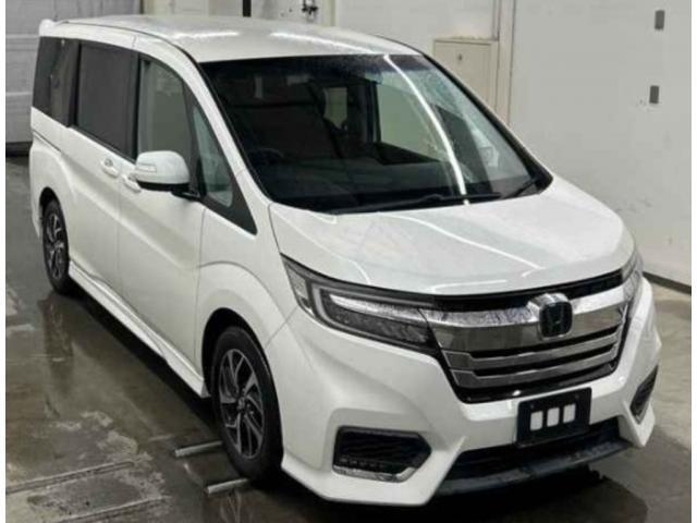Ref:AUX-25205275 HONDA STEPWAGON SPADA 2019 1 2019 Honda Stepwagon Spada pearl gasoline used car Japan export