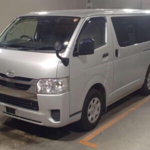 2020 Toyota Hiace Van silver gasoline used car Japan export