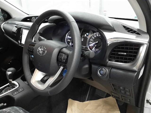 Ref:AUX-25205443 TOYOTA HILUX 2026 4 Ref:AUX-25205443 TOYOTA HILUX 2026 - Image 4