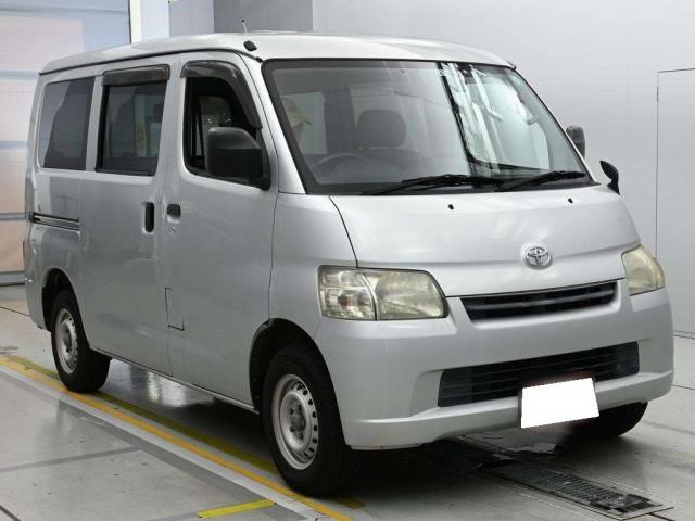 Ref:AUX-25209584 TOYOTA TOWNACE VAN 2017 1 2017 Toyota Townace Van silver gasoline used car Japan export