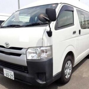 2018 Toyota Hiace Van white diesel used car Japan export