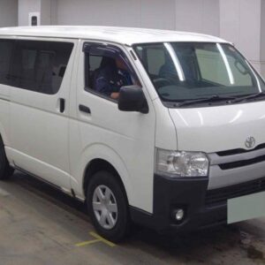 2016 Toyota Hiace Van white diesel used car Japan export