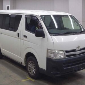 2013 Toyota Hiace Van white diesel used car Japan export