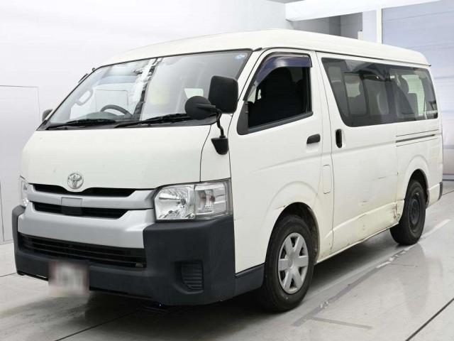 Ref:AUX-25226087 TOYOTA HIACE WAGON 2020 1 2020 Toyota Hiace Wagon white gasoline used car Japan export