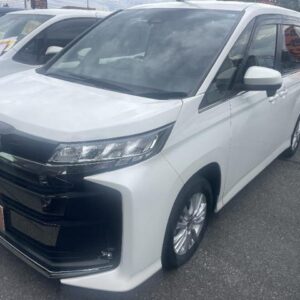 2024 Toyota Noah pearl gasoline used car Japan export