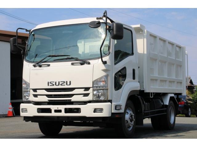 Ref:AUX-25226100 ISUZU FORWARD 2017 1 2017 Isuzu Forward white diesel used car Japan export