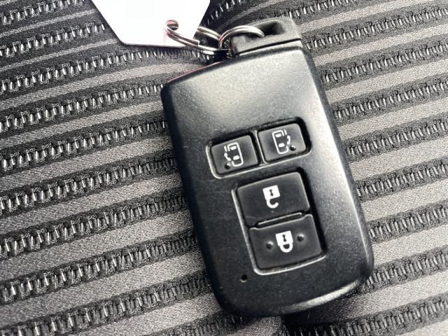 Ref:AUX-25226101 TOYOTA VOXY 2020 9 Ref:AUX-25226101 TOYOTA VOXY 2020 - Image 9