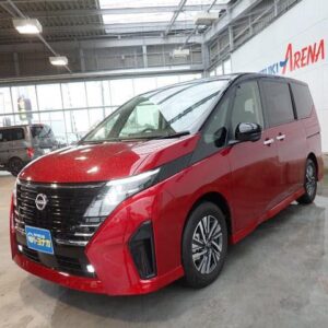 2023 Nissan Serena red gasoline used car Japan export