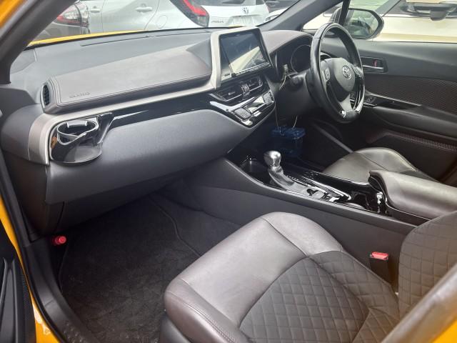 Ref:AUX-25226121 TOYOTA C-HR 2017 4 Ref:AUX-25226121 TOYOTA C-HR 2017 - Image 4