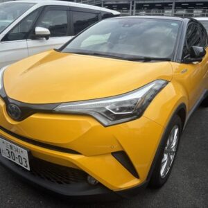 2017 Toyota C-Hr yellow gasoline used car Japan export