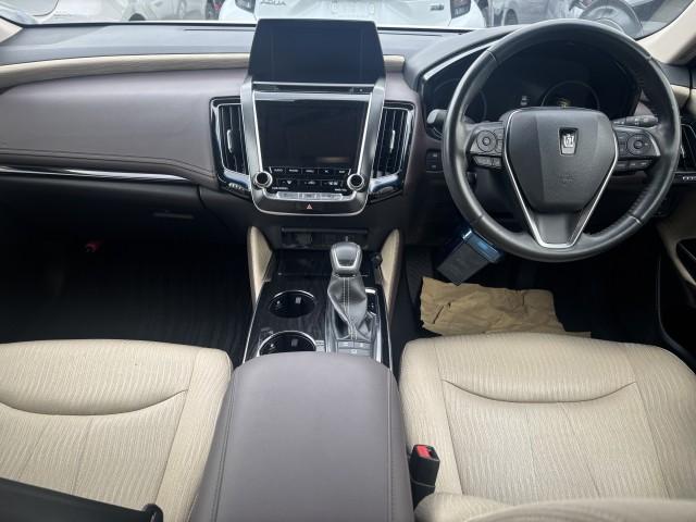 Ref:AUX-25226122 TOYOTA CROWN HYBRID 2019 8 Ref:AUX-25226122 TOYOTA CROWN HYBRID 2019 - Image 8