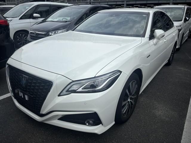 Ref:AUX-25226122 TOYOTA CROWN HYBRID 2019 1 2019 Toyota Crown Hybrid pearl gasoline used car Japan export