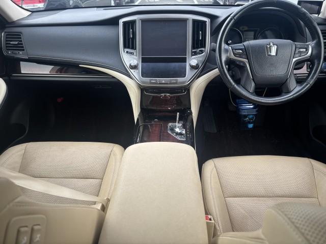 Ref:AUX-25226128 TOYOTA CROWN HYBRID 2016 8 Ref:AUX-25226128 TOYOTA CROWN HYBRID 2016 - Image 8