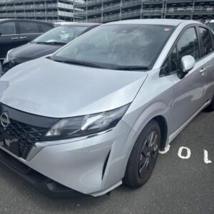 2022 Nissan Note silver gasoline used car Japan export
