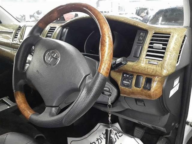 Ref:AUX-25226351 TOYOTA HIACE VAN 2012 4 Ref:AUX-25226351 TOYOTA HIACE VAN 2012 - Image 4
