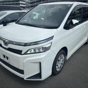 2017 Toyota Voxy pearl gasoline used car Japan export
