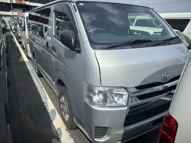 Ref:AUX-25226405 TOYOTA HIACE VAN 2016 2 Ref:AUX-25226405 TOYOTA HIACE VAN 2016 - Image 2
