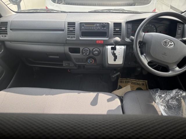 Ref:AUX-25226405 TOYOTA HIACE VAN 2016 12 Ref:AUX-25226405 TOYOTA HIACE VAN 2016 - Image 12