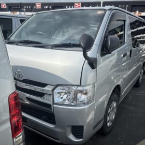 2016 Toyota Hiace Van silver diesel used car Japan export