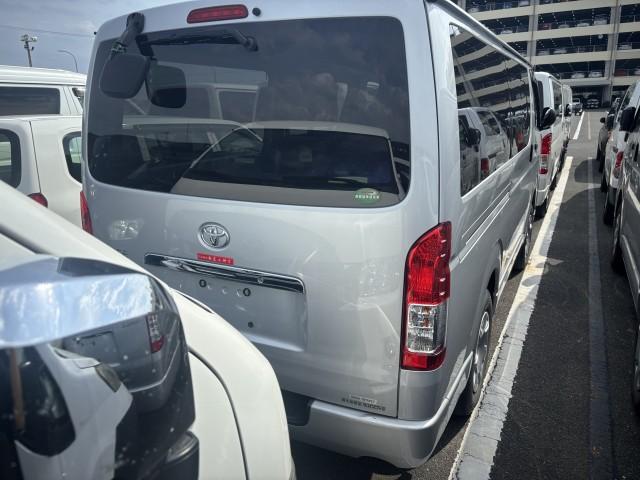 Ref:AUX-25226405 TOYOTA HIACE VAN 2016 5 Ref:AUX-25226405 TOYOTA HIACE VAN 2016 - Image 5