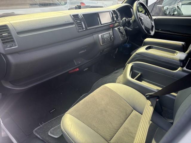 Ref:AUX-25227405 TOYOTA HIACE VAN 2021 4 Ref:AUX-25227405 TOYOTA HIACE VAN 2021 - Image 4