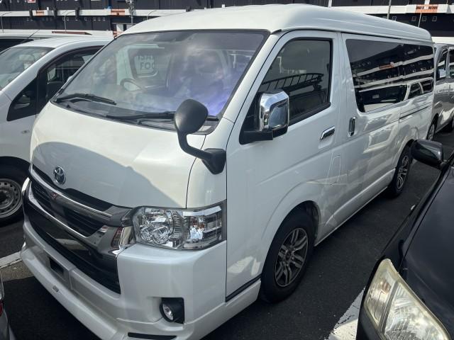 Ref:AUX-25227405 TOYOTA HIACE VAN 2021 1 2021 Toyota Hiace Van pearl gasoline used car Japan export