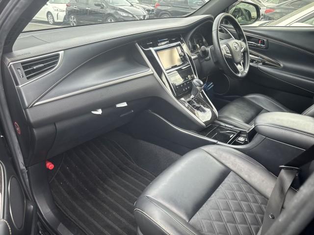 Ref:AUX-25230493 TOYOTA HARRIER 2017 3 Ref:AUX-25230493 TOYOTA HARRIER 2017 - Image 3