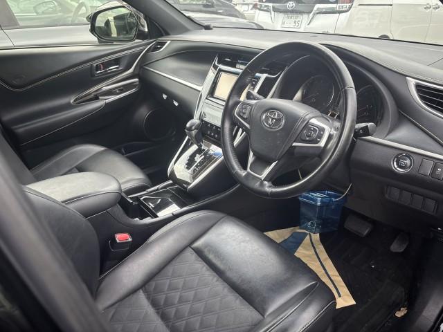 Ref:AUX-25230493 TOYOTA HARRIER 2017 9 Ref:AUX-25230493 TOYOTA HARRIER 2017 - Image 9