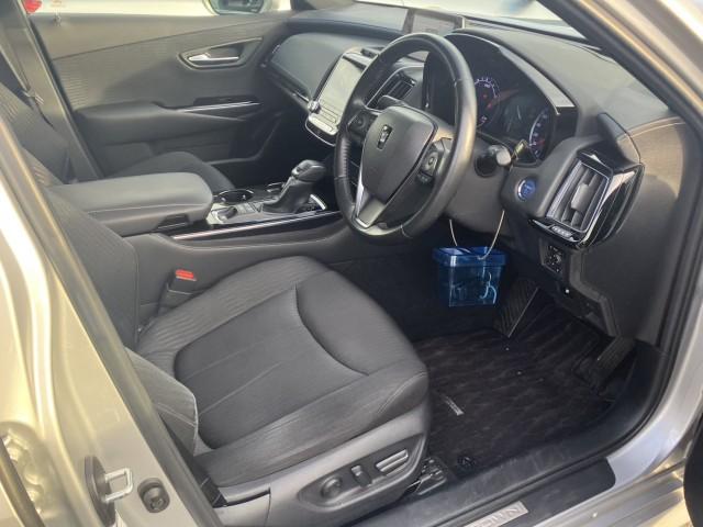 Ref:AUX-25230496 TOYOTA CROWN HYBRID 2019 5 Ref:AUX-25230496 TOYOTA CROWN HYBRID 2019 - Image 5