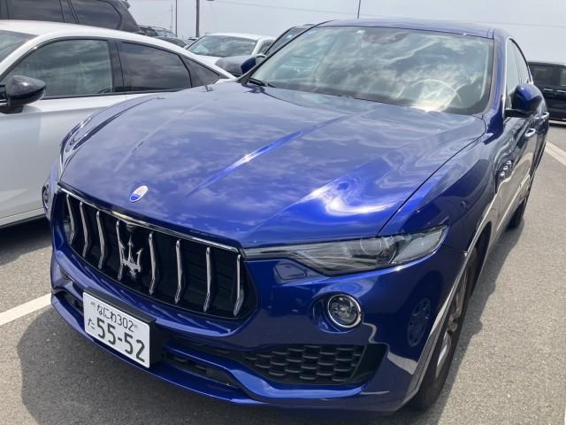 Ref:AUX-25230503 MASERATI LEVANTE 2017 1 2017 Maserati Levante blue gasoline used car Japan export