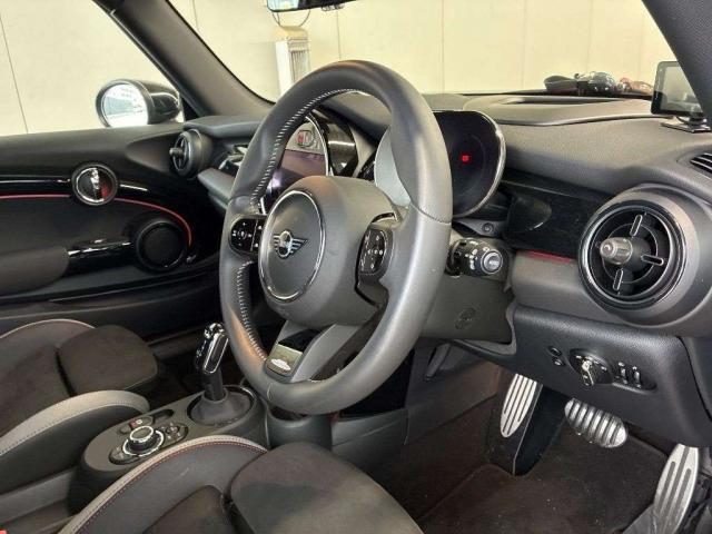 Ref:AUX-25235094 MINI MINI 2023 4 Ref:AUX-25235094 MINI MINI 2023 - Image 4