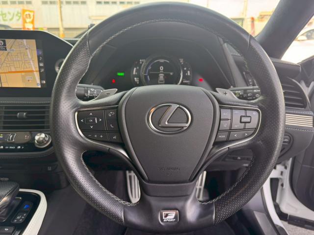 Ref:AUX-25235095 LEXUS LS 2022 16 Ref:AUX-25235095 LEXUS LS 2022 - Image 16