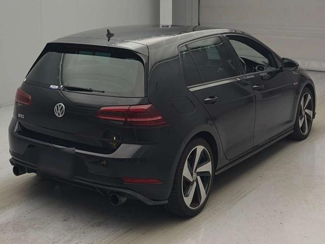 Ref:AUX-25235103 VOLKSWAGEN GOLF GTI 2017 2 Ref:AUX-25235103 VOLKSWAGEN GOLF GTI 2017 - Image 2