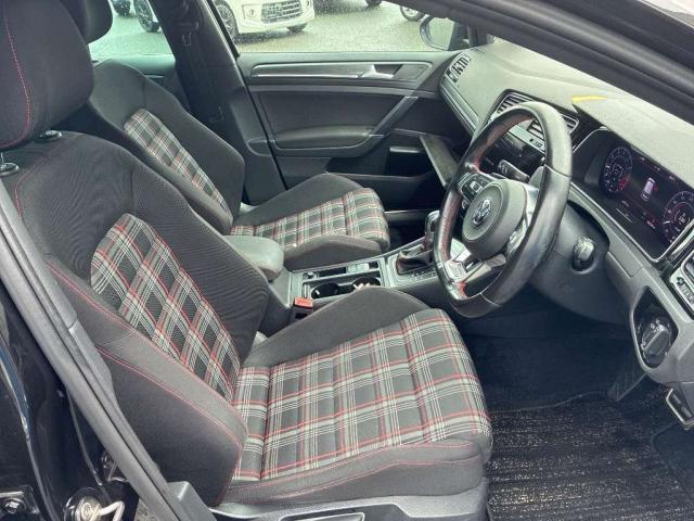Ref:AUX-25235103 VOLKSWAGEN GOLF GTI 2017 4 Ref:AUX-25235103 VOLKSWAGEN GOLF GTI 2017 - Image 4