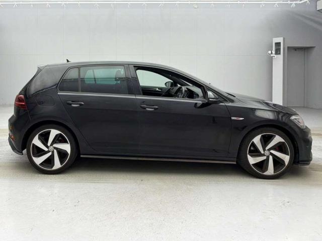 Ref:AUX-25235103 VOLKSWAGEN GOLF GTI 2017 6 Ref:AUX-25235103 VOLKSWAGEN GOLF GTI 2017 - Image 6